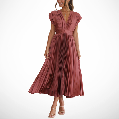 Vestido Elegante con Pliegues