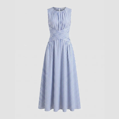 Vestido de rayas con cintura cruzada
