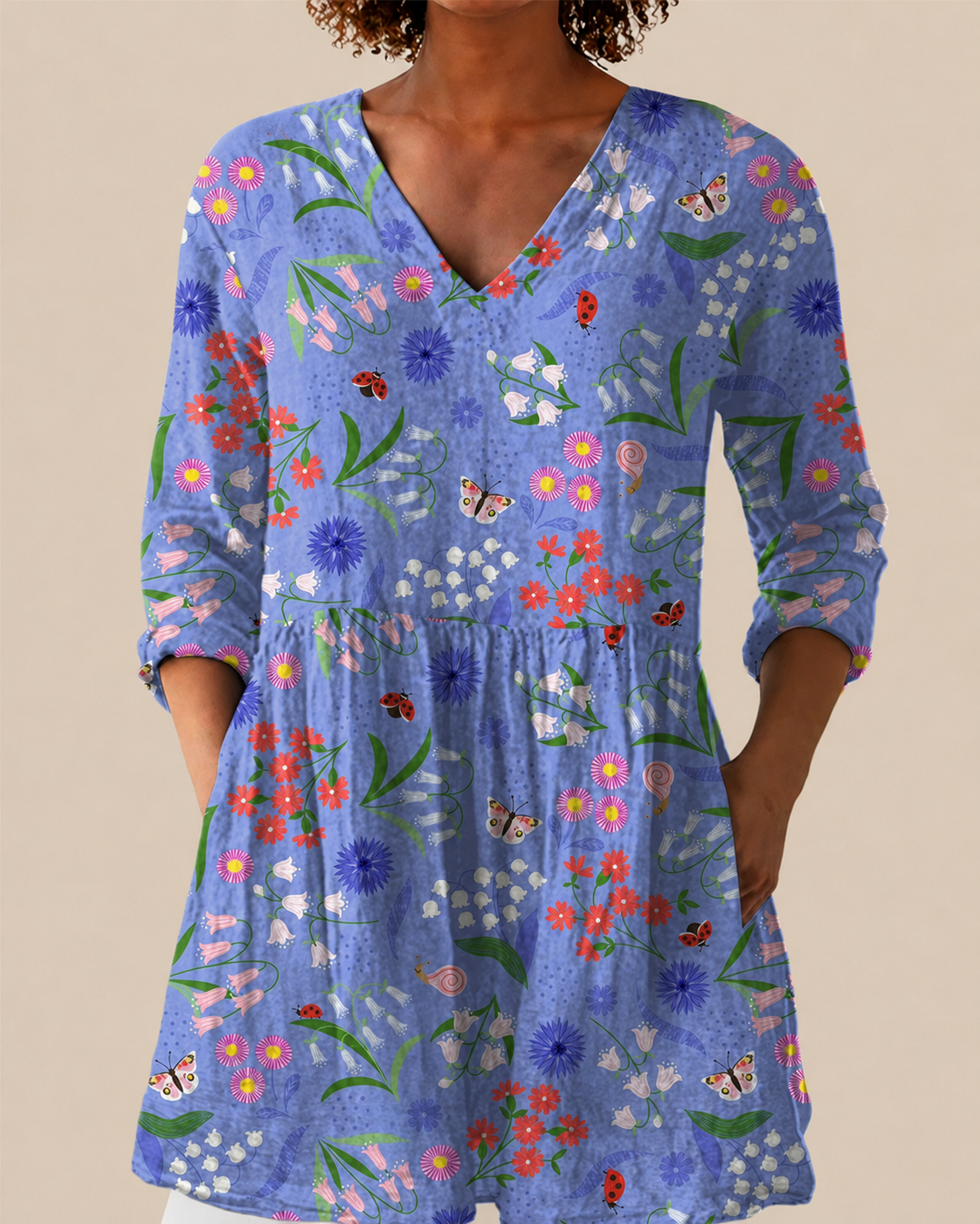 Blusa amplia con diseño llamativo