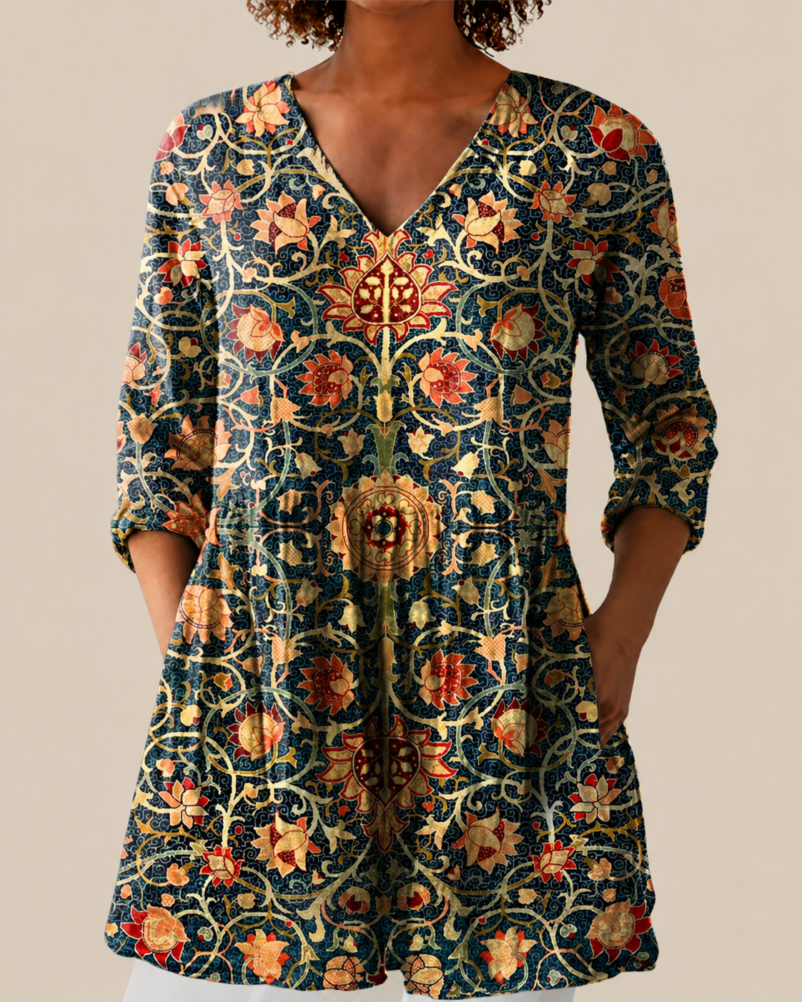 Blusa Amplia con Estampado Vibrante