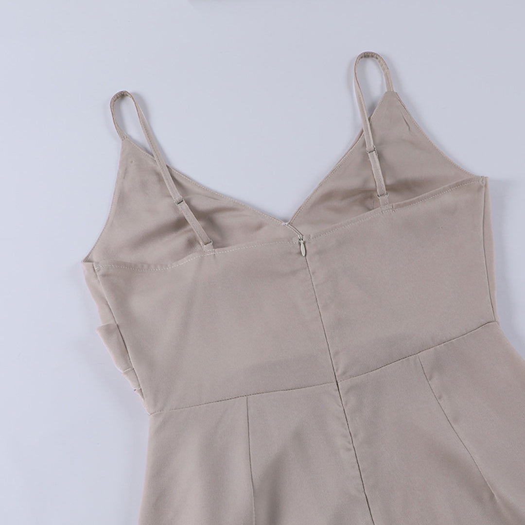 Vestido Elegante con Escote Victoria