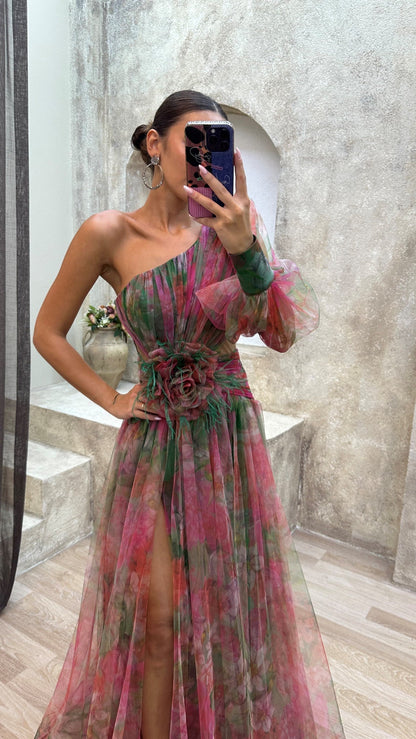 Vestido Floral con Toque de Elegancia
