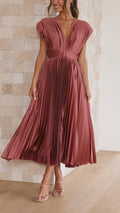 Vestido Elegante con Pliegues