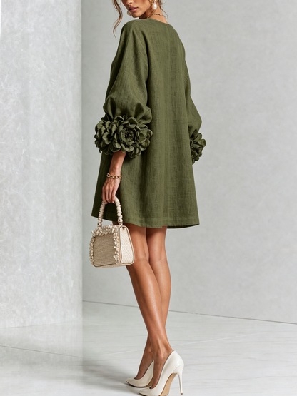 Mini vestido con botones y mangas florales
