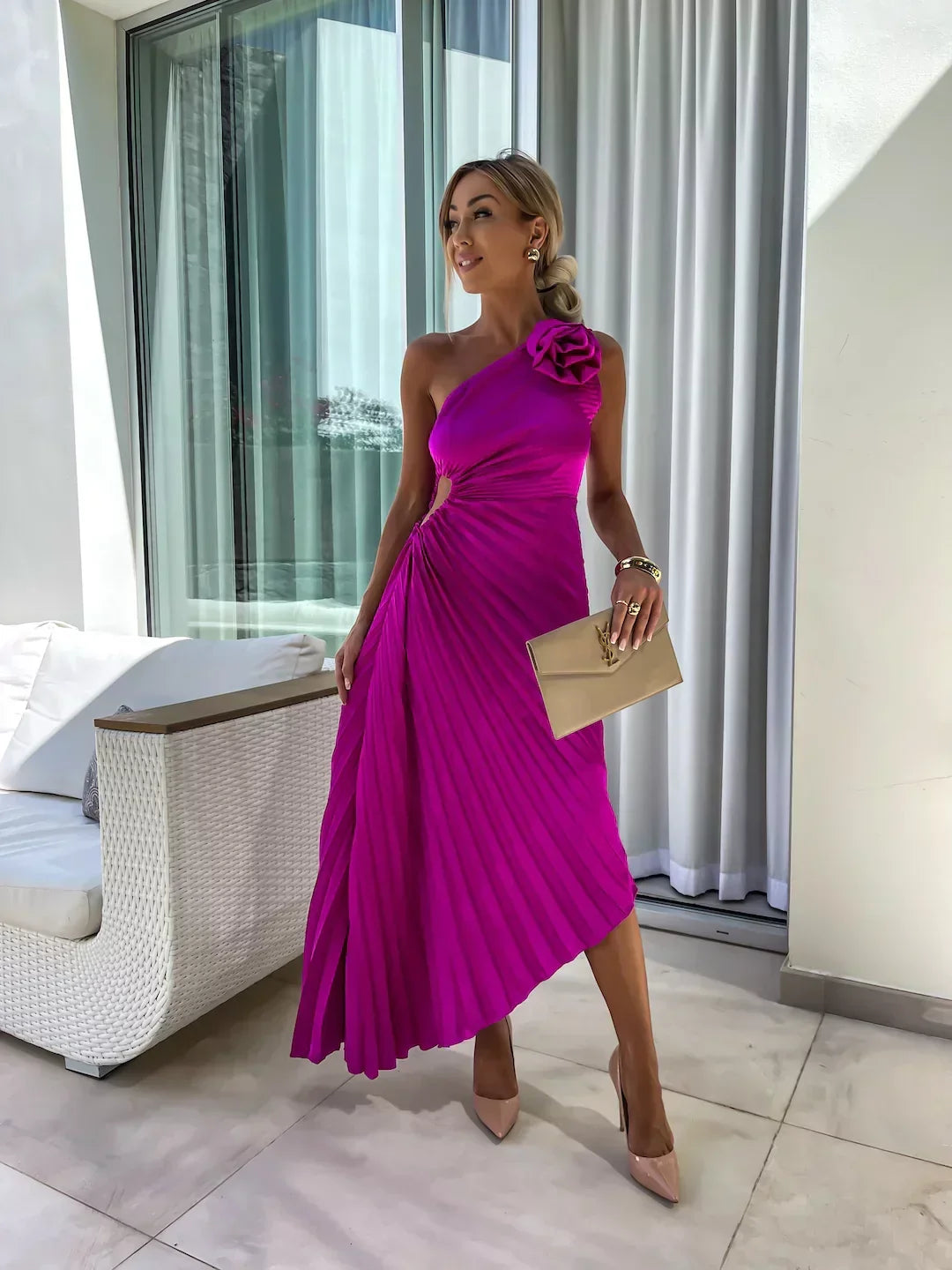 Elegante Vestido Maxi Floral de Un Solo Hombro