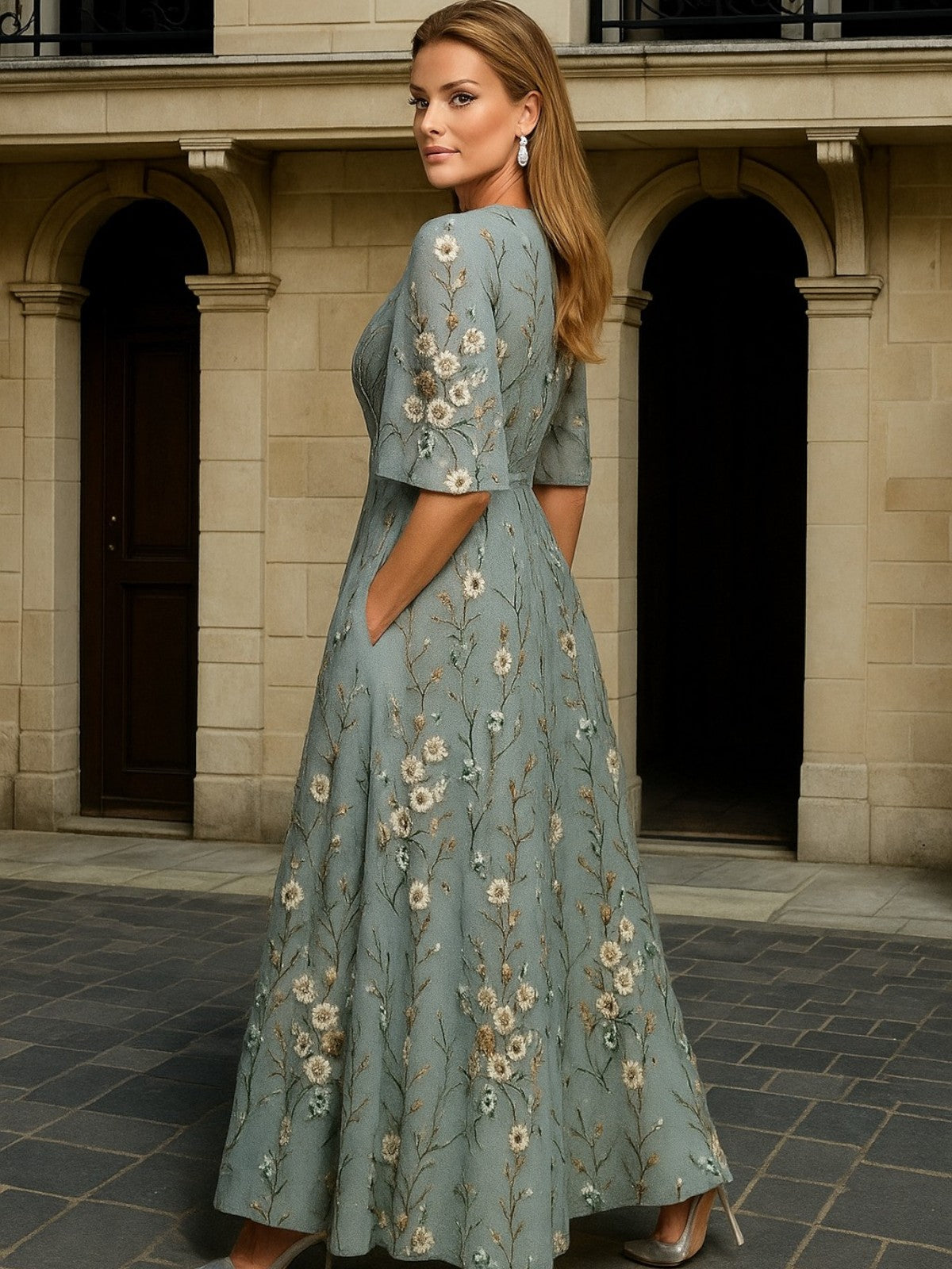 Vestido Largo con Elegancia Botánica