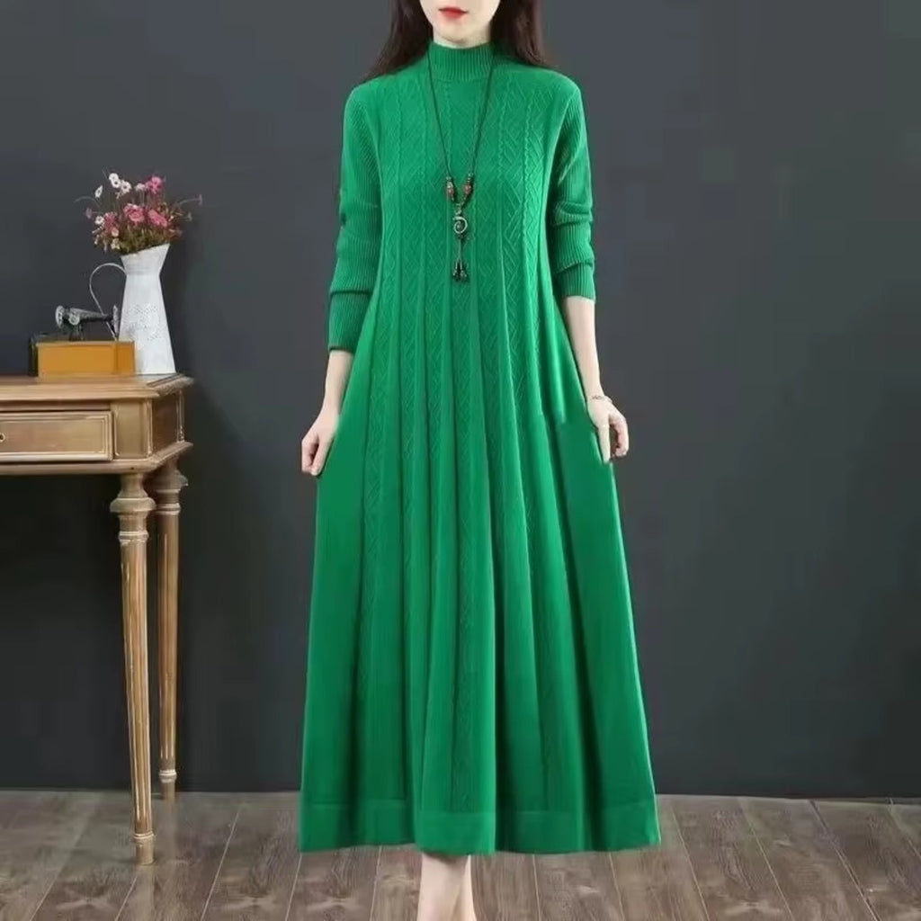 Vestido de Punto Largo con Cuello Alto