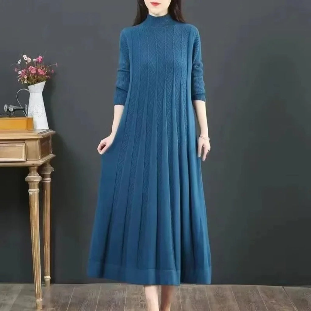 Vestido de Punto Largo con Cuello Alto