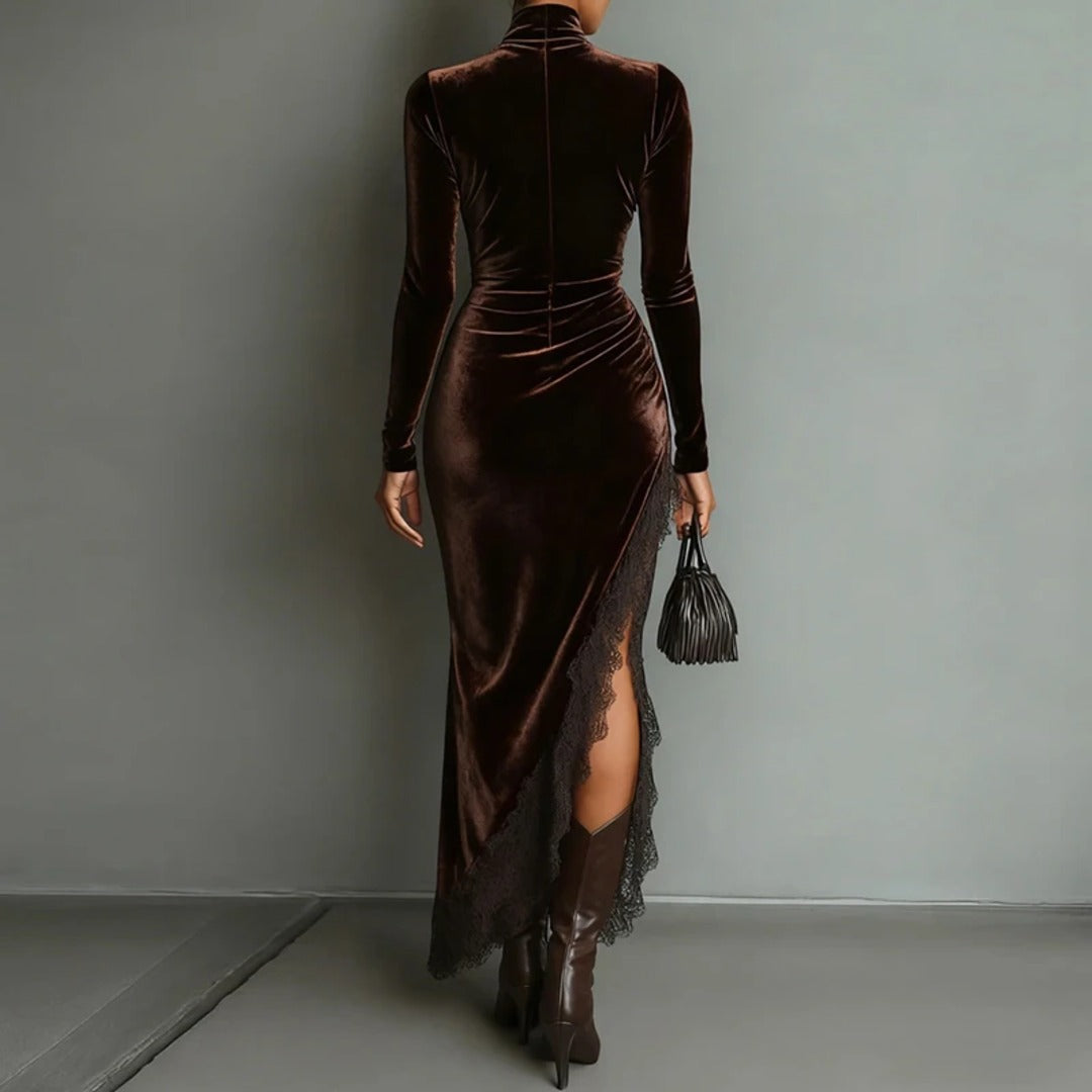 Vestido Largo de Terciopelo con Encaje