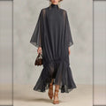 Vestido Largo de Gasa con Cuello Alto