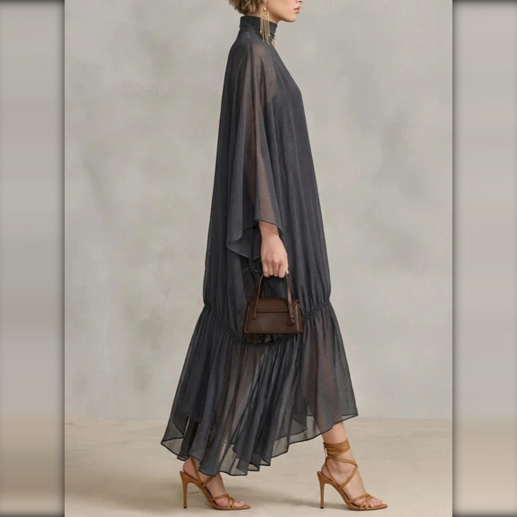 Vestido Largo de Gasa con Cuello Alto