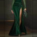 Vestido Largo Satinado con Abertura
