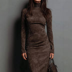 Vestido Midi de Ante con Cuello Alto